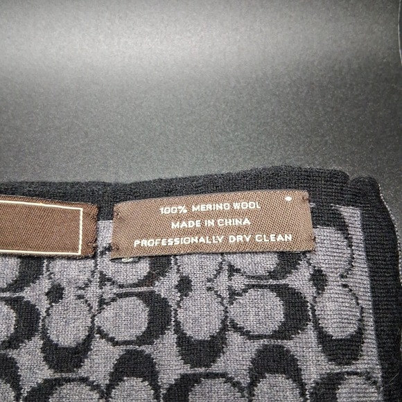 Coach Scarf Black Gray 100% Merino Wool 48 X 7 1/4 - Picture 4 of 5